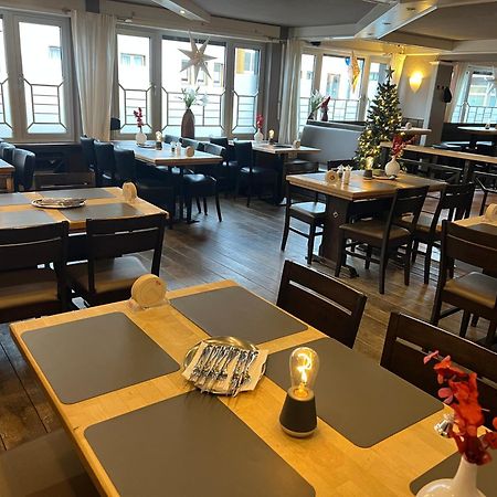 Zum Schwan Hotel Baumberg Exterior photo